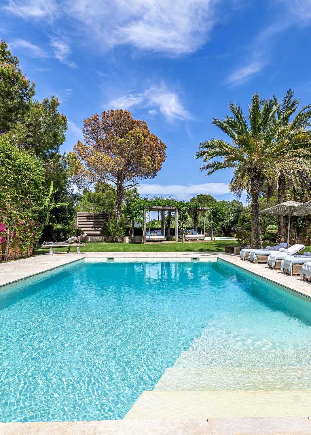 04-Villa-Appolina-Deliciously-Sorted-Villas-Ibiza